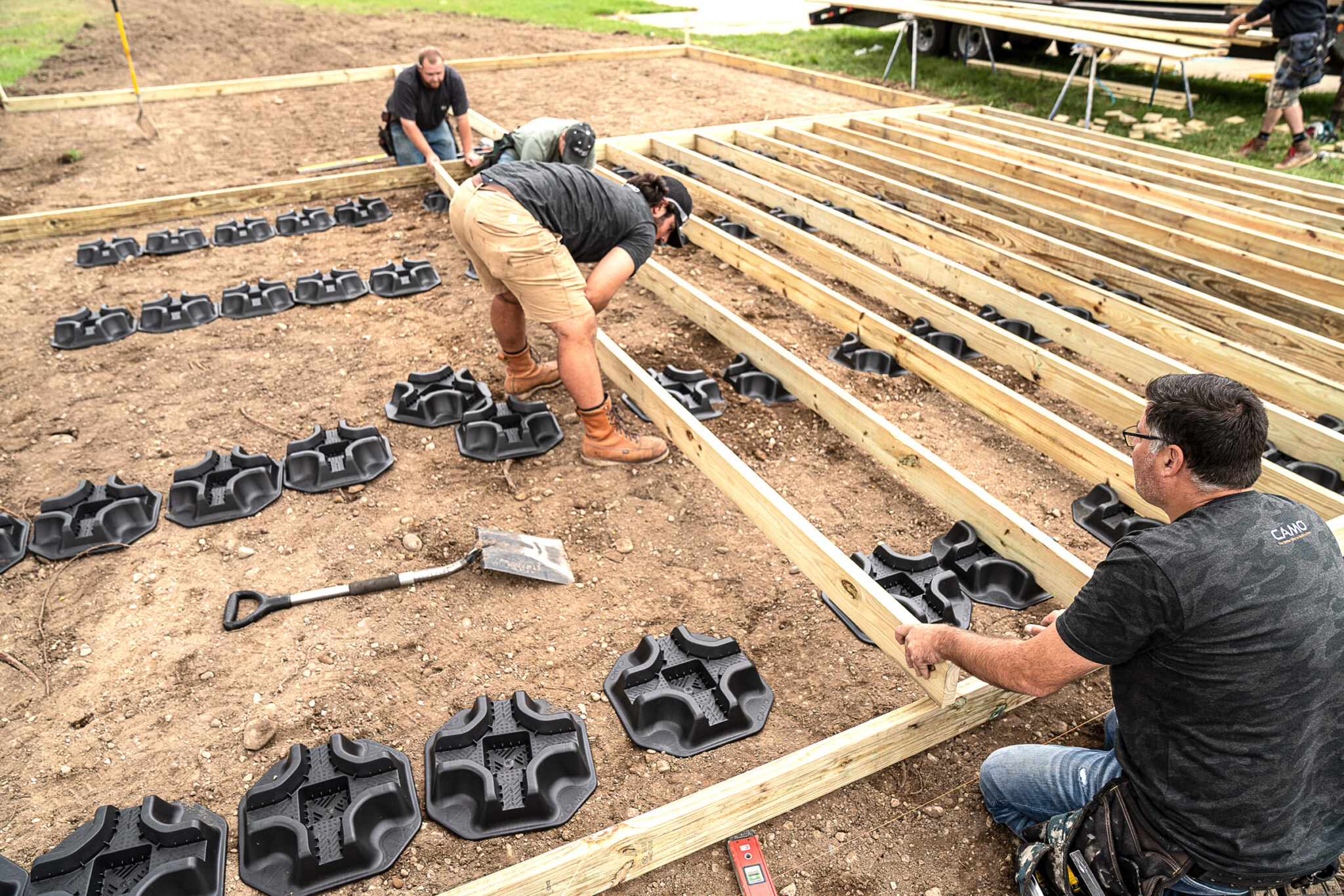 How-To Build a Strong Floating Foundation with CAMO BLOCK - CAMO Fasteners